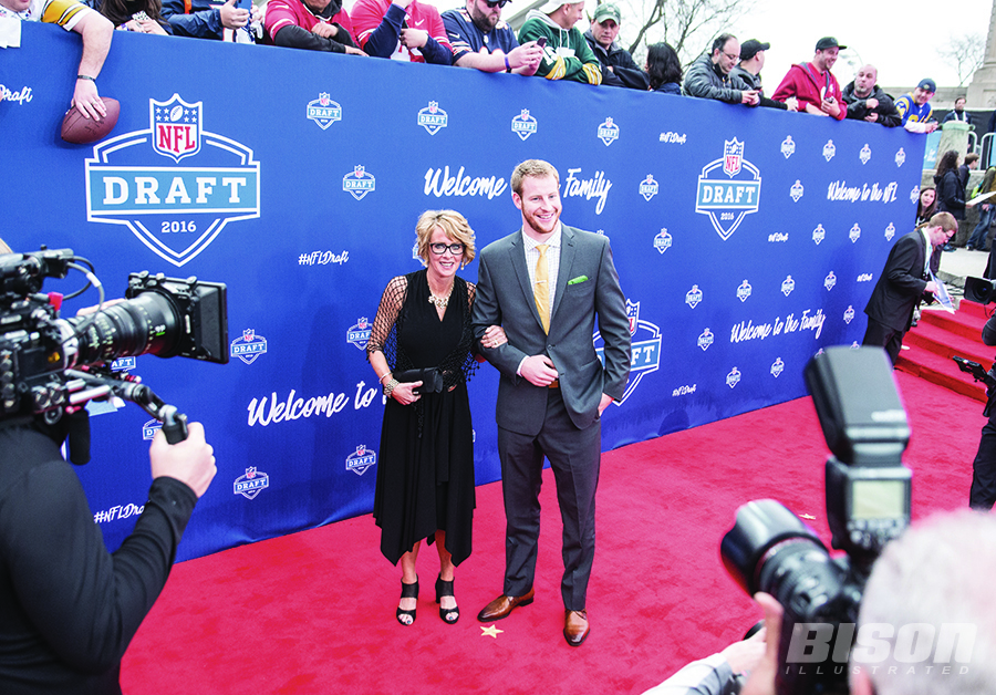 Carson Wentz walks the red carpet at the NFL Draft with his mom